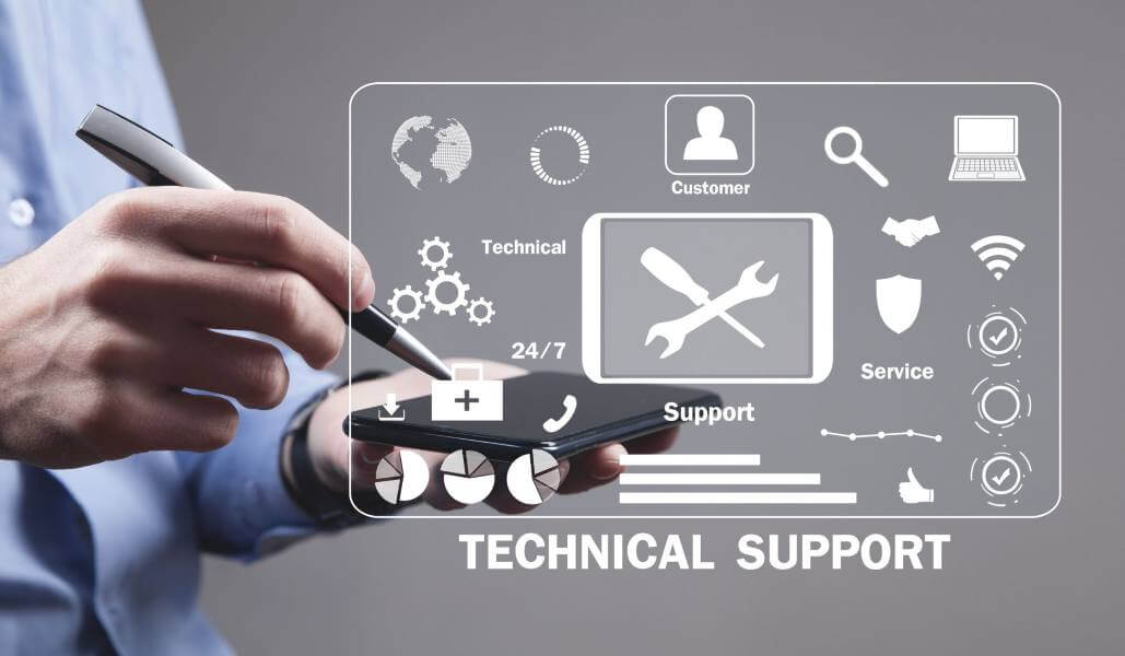 Business-IT-Services-UK Screen with Technical Support Services
